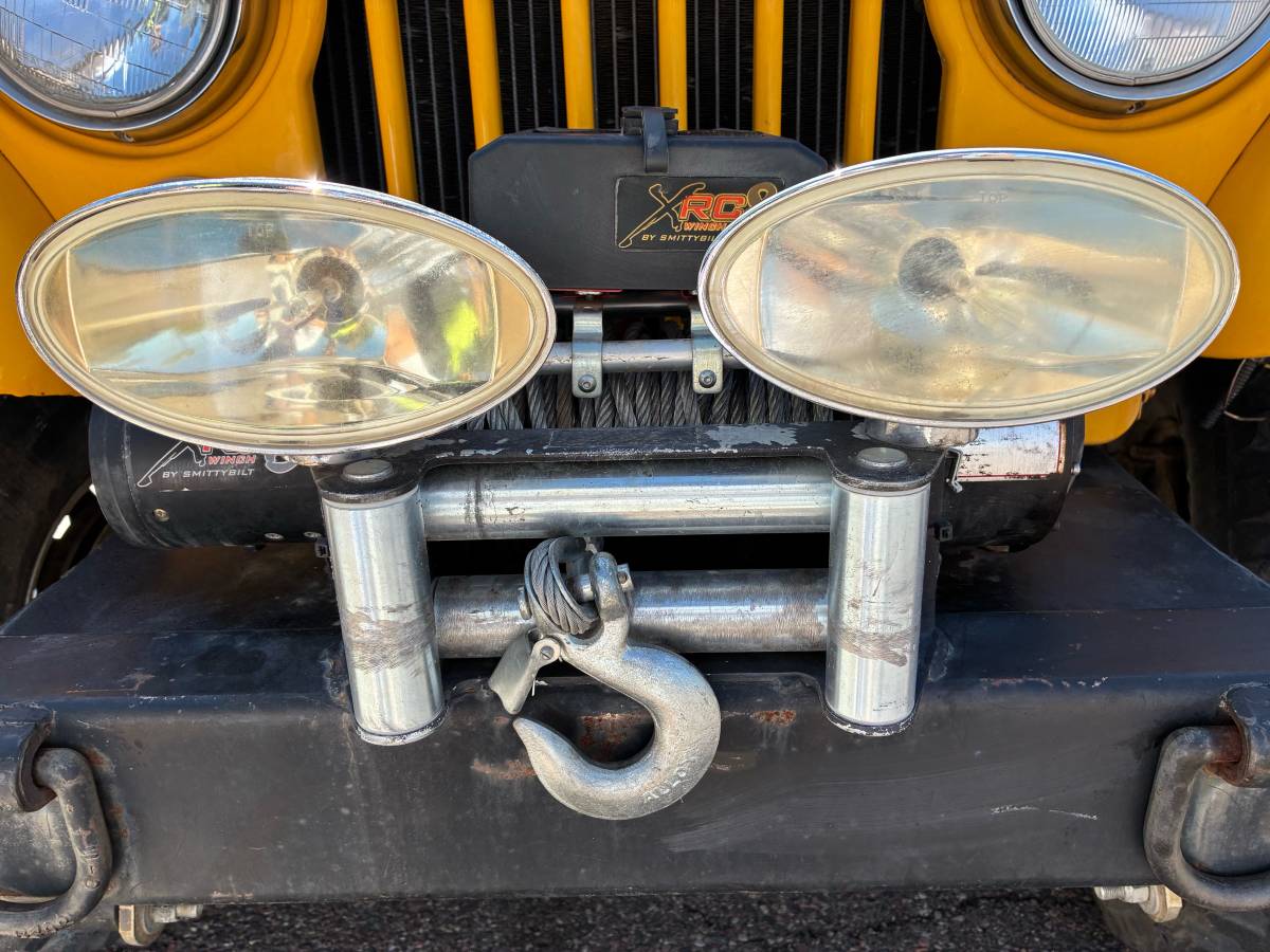 Jeep-cj5-1977-yellow-4