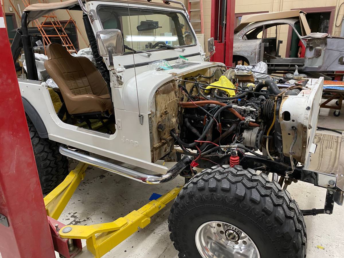 Jeep-cj7-1978-9