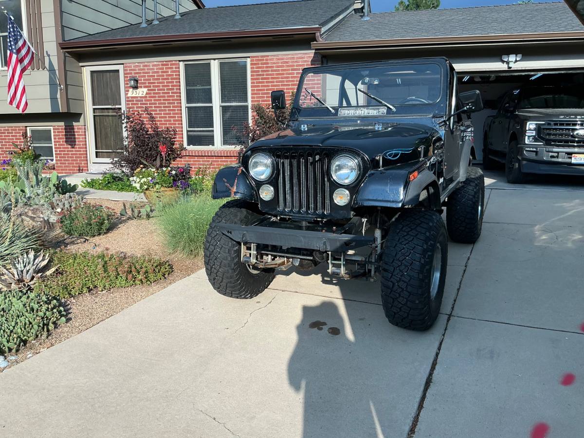 Jeep-cj7-1979-7