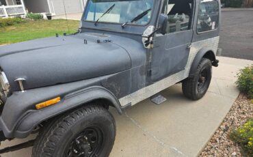 Jeep-cj7-1980-black-2