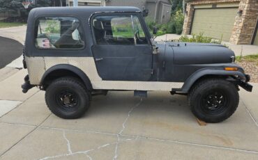 Jeep-cj7-1980-black