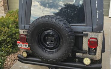Jeep-cj7-1980-black-4