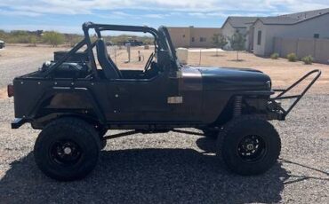 Jeep-cj7-1981-black-2