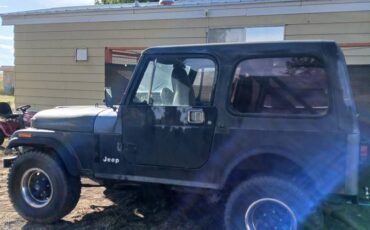 Jeep-cj7-1983-black-1