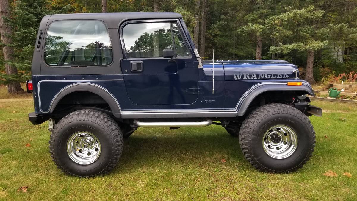 Jeep-cj7-1983-blue-2