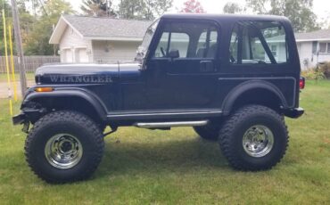 Jeep-cj7-1983-blue-4