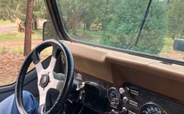 Jeep-cj7-1985-brown-10