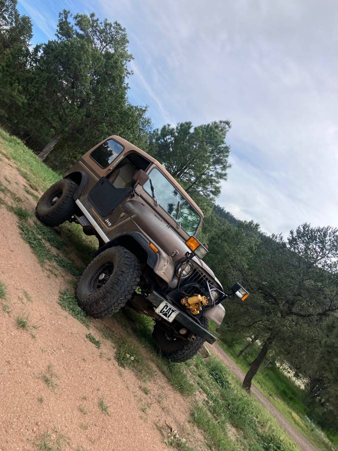 Jeep-cj7-1985-brown-16