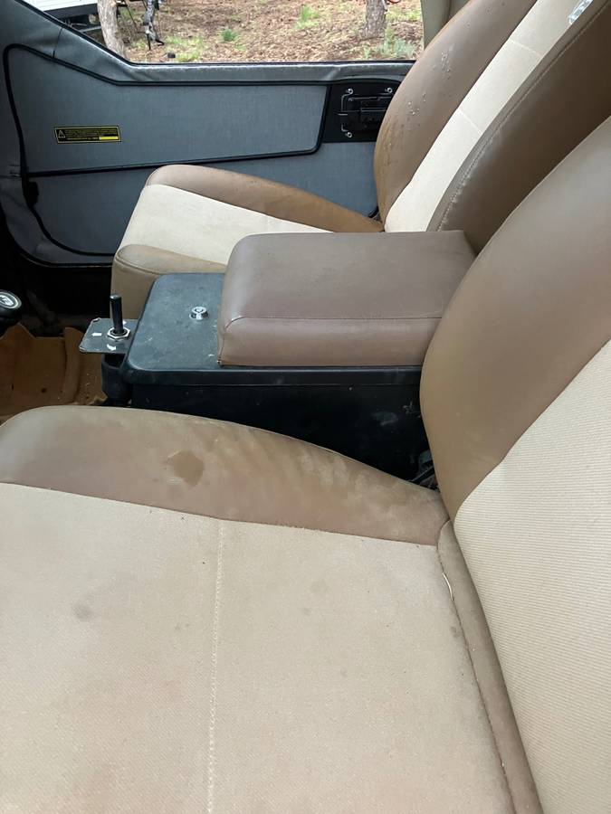 Jeep-cj7-1985-brown-19