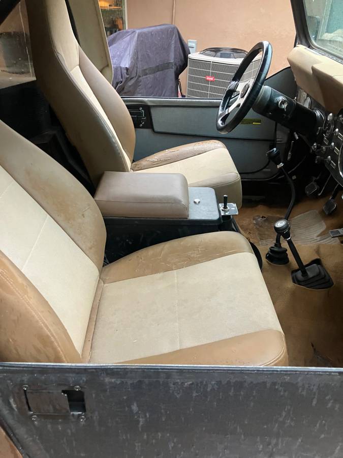 Jeep-cj7-1985-brown-2