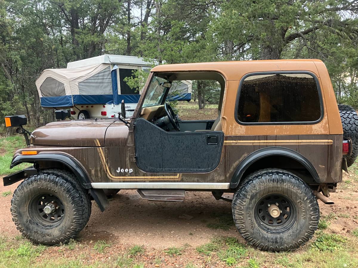 Jeep-cj7-1985-brown-27