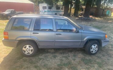 Jeep-grand-cherokee-laredo-1993-grey