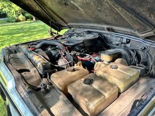 Jeep-grand-wagoneer-1990-black-12