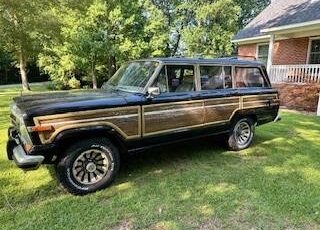 Jeep-grand-wagoneer-1990-black-4