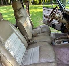 Jeep-grand-wagoneer-1990-black-6