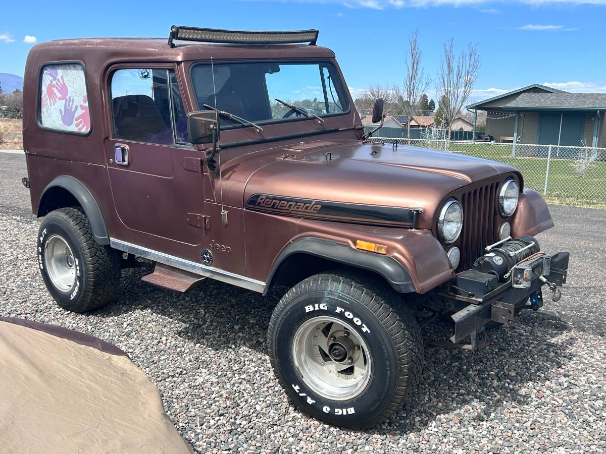 Jeep-renegade-1981-brown