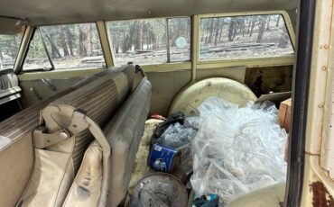 Jeep-wagoneer-1971-3