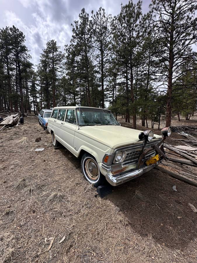 Jeep-wagoneer-1971-5
