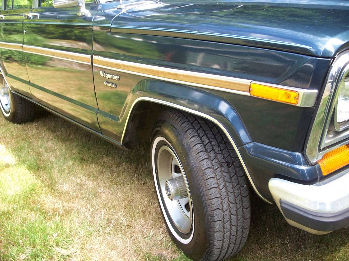 Jeep-wagoneer-brougham-1982-blue-1