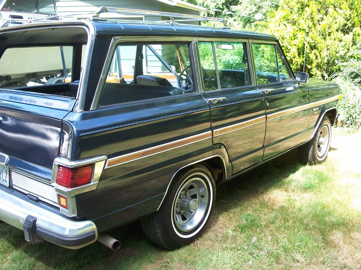Jeep-wagoneer-brougham-1982-blue-2