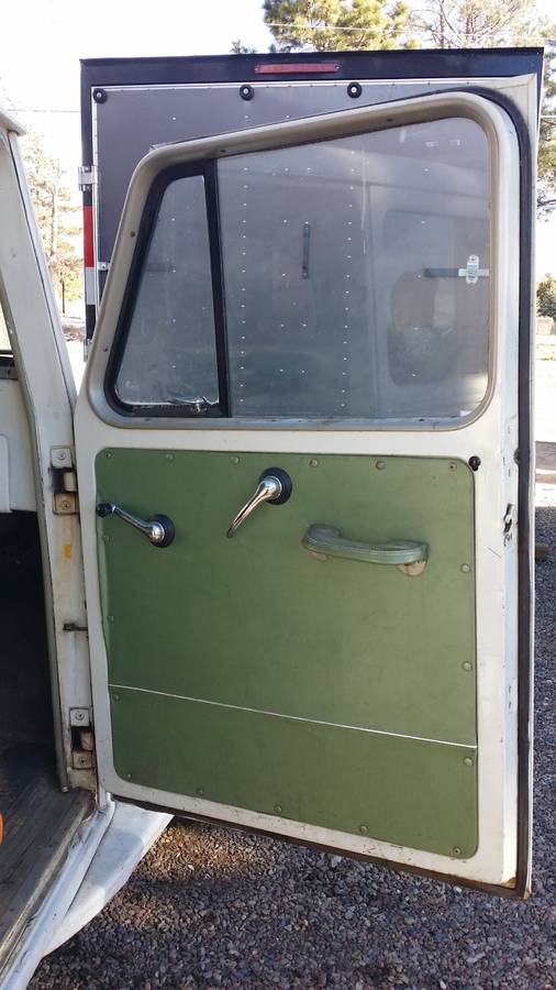 Jeep-willys-1964-white-23