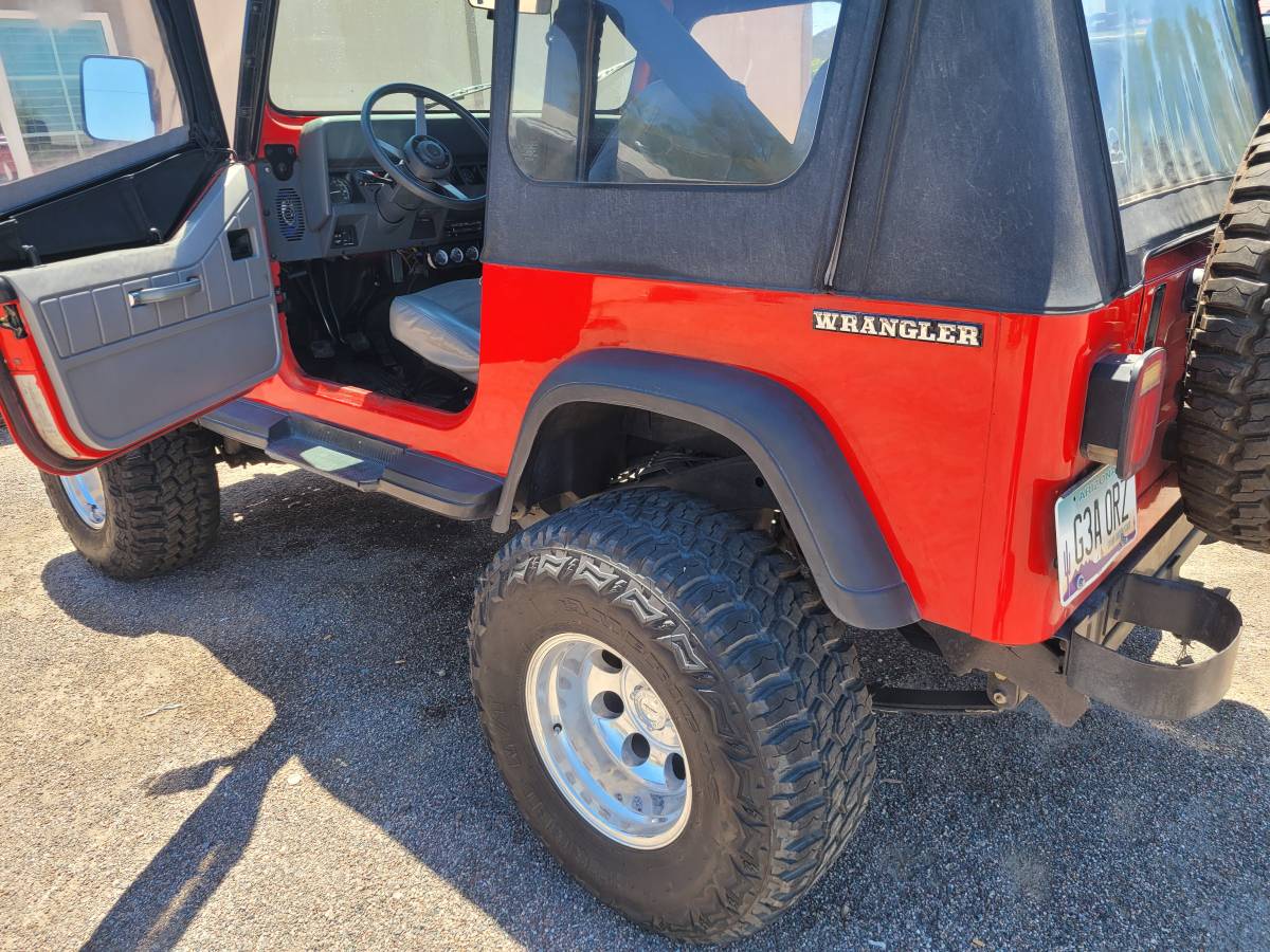 Jeep-wrangler-1989-red-2
