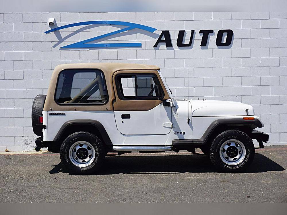 Jeep-wrangler-1991-white-6