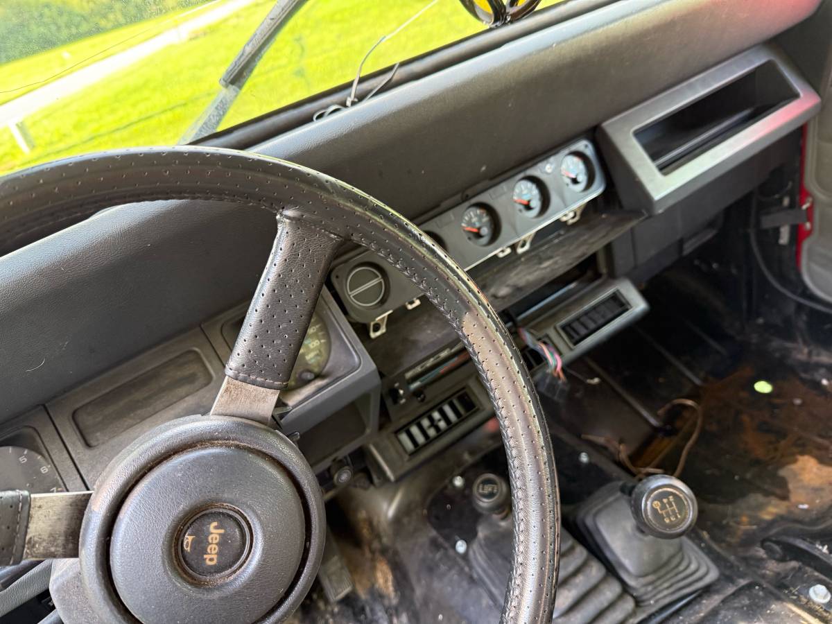 Jeep-wrangler-1994-black-3
