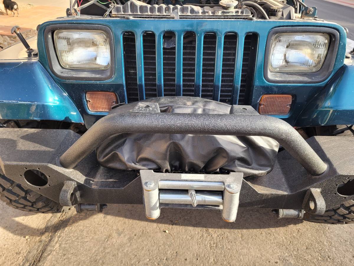Jeep-wrangler-s-1995-green-14