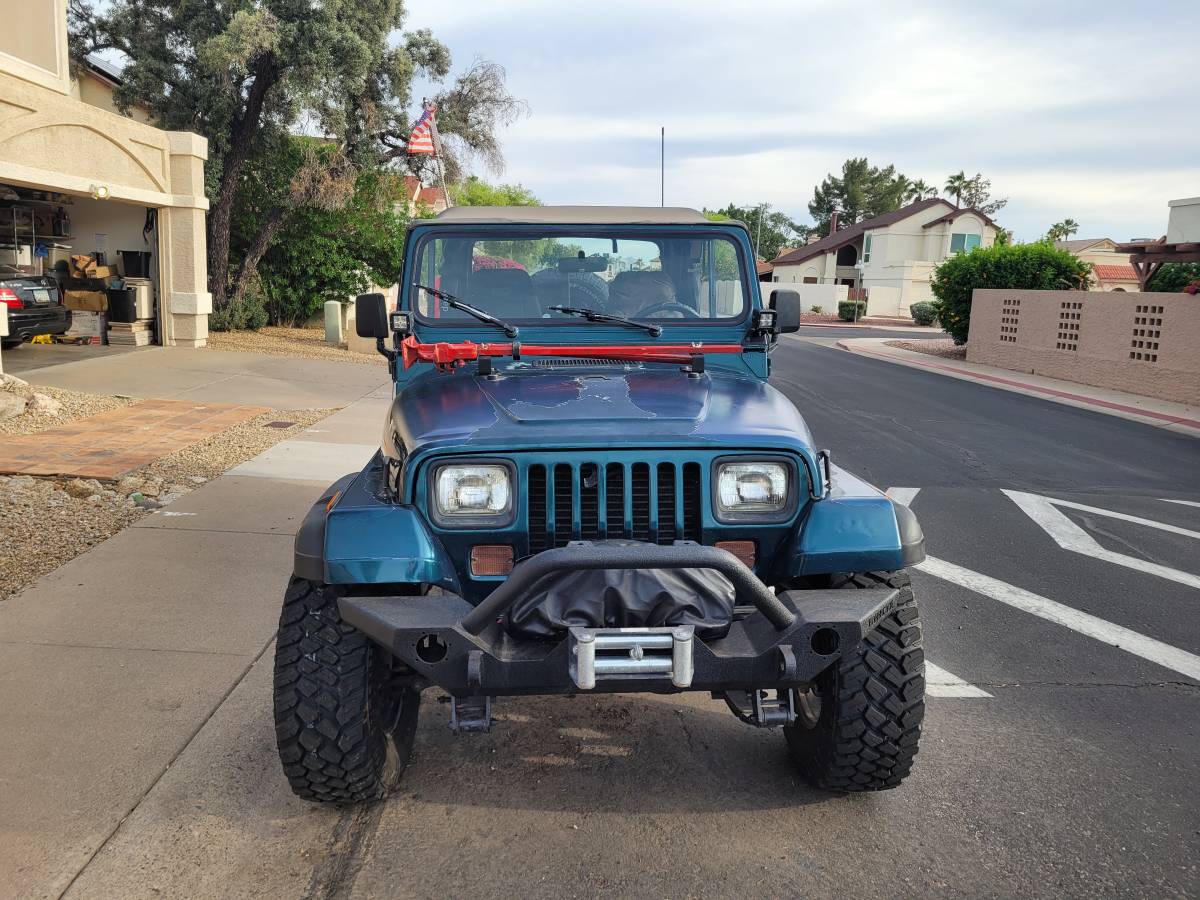 Jeep-wrangler-s-1995-green-2
