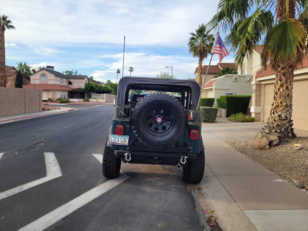 Jeep-wrangler-s-1995-green-3