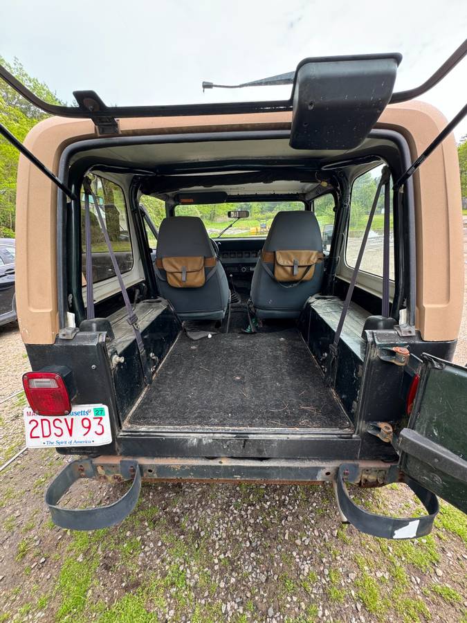 Jeep-wrangler-sahara-1994-green-11