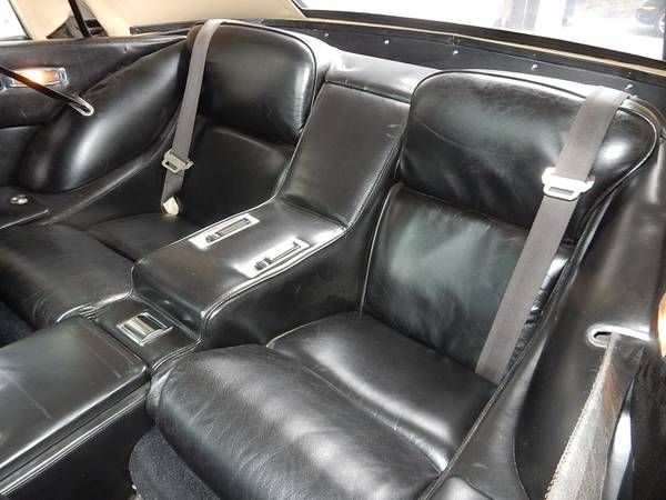 Jensen-Interceptor-1976-Black-Black-15