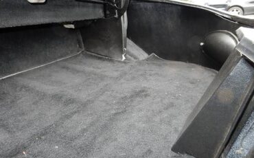 Jensen-Interceptor-1976-Black-Black-16