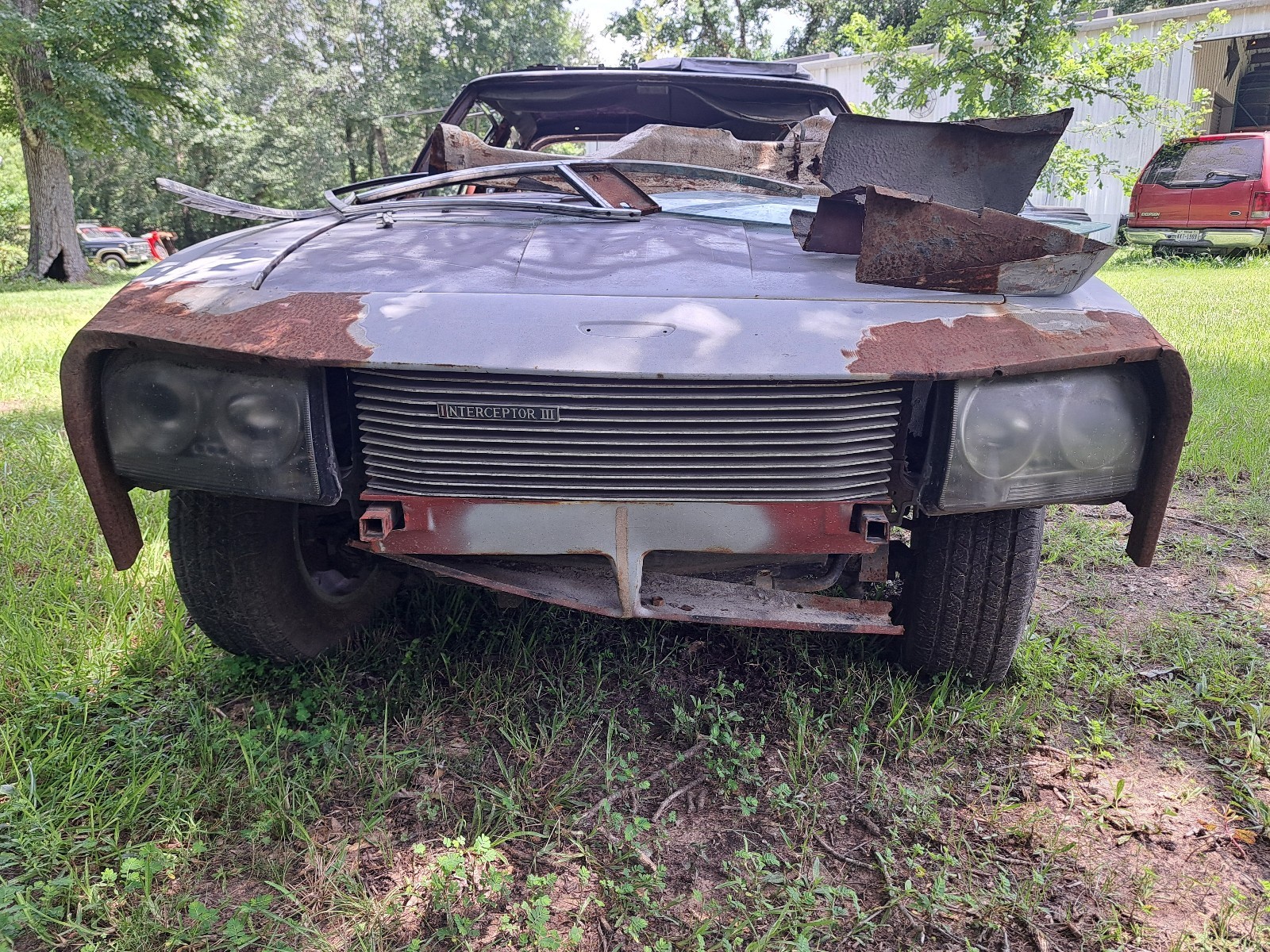 Jensen-Interceptor-Mk-III-1973-4
