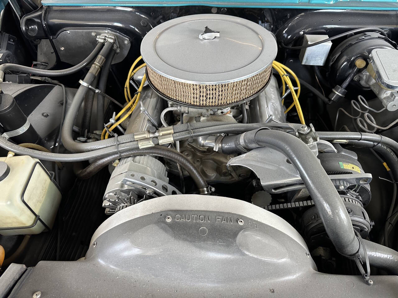 Kaiser-Manhattan-1954-Sedan-13