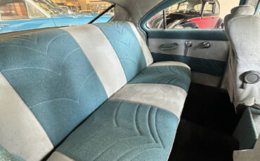 Kaiser-Manhattan-1954-Sedan-18