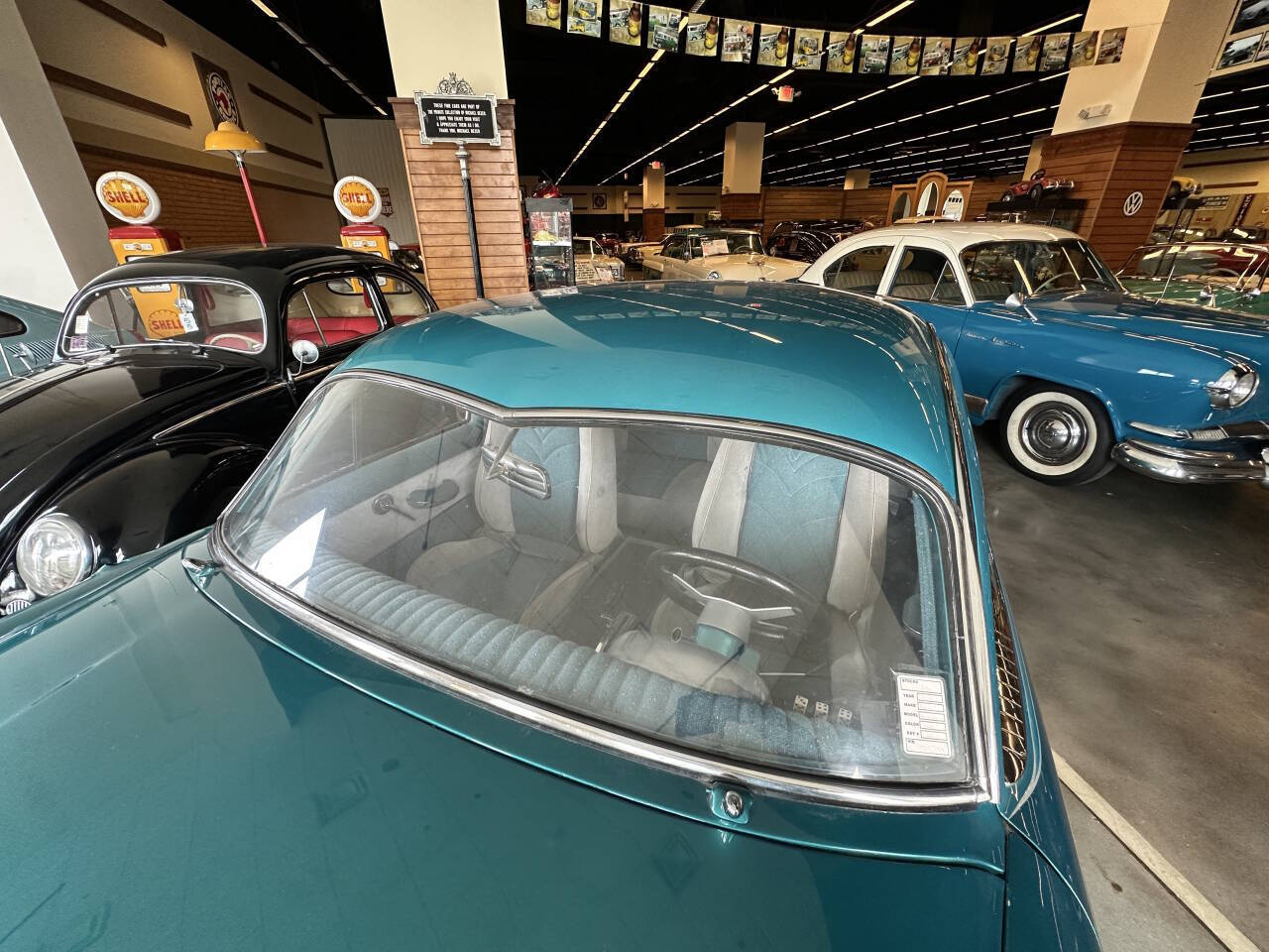 Kaiser-Manhattan-1954-Sedan-24