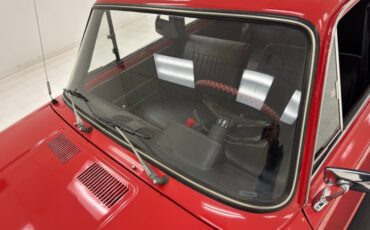 Lada-Other-1985-Corrida-Red-Black-26