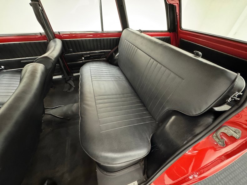 Lada-Other-1985-Corrida-Red-Black-6