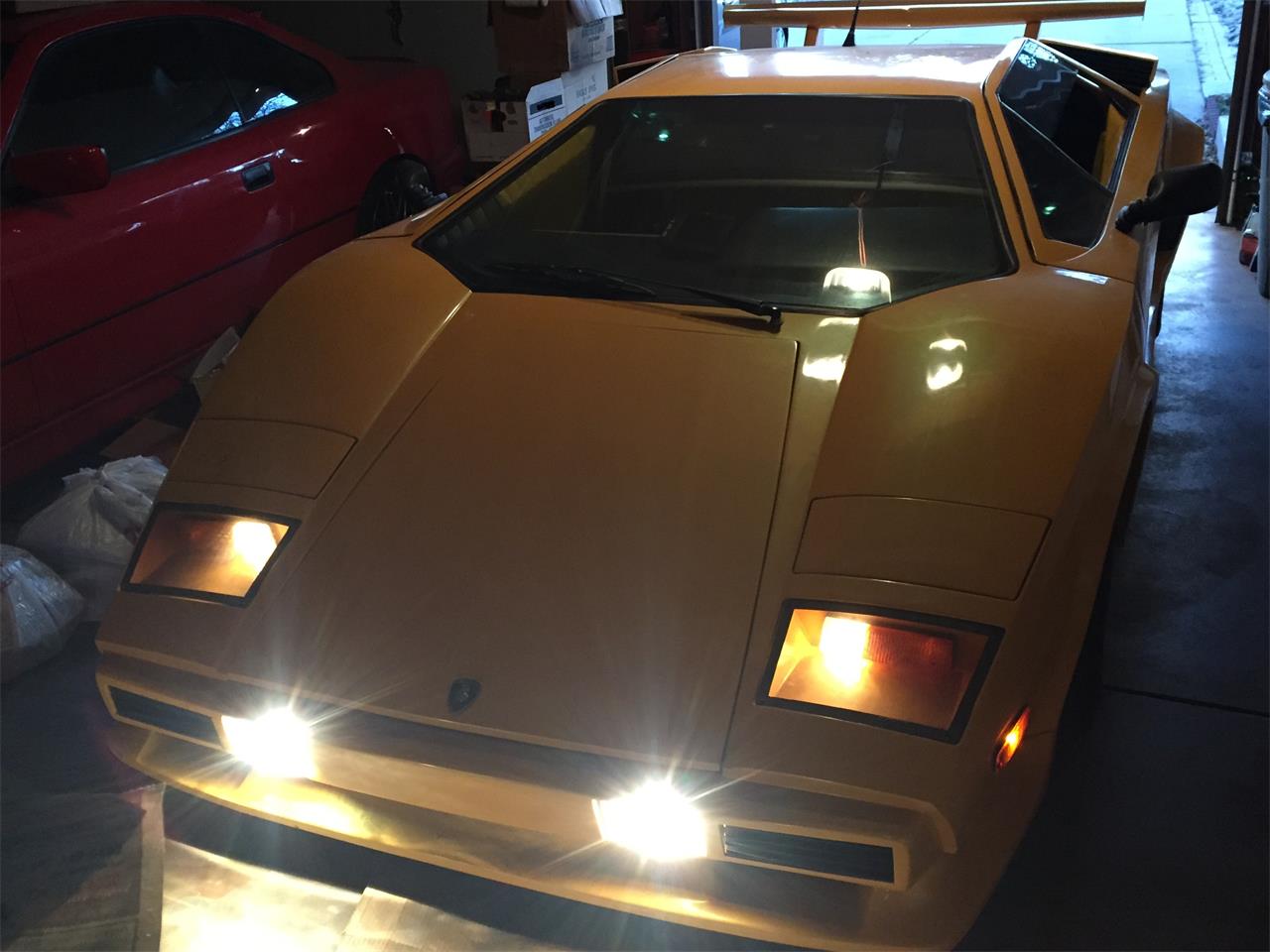 Lamborghini-Countach-1981-Yellow-Yellow-amp-Black-16
