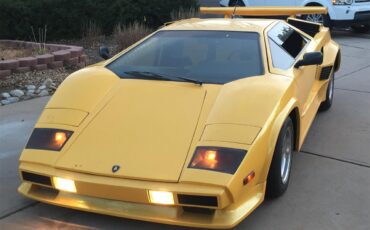 Lamborghini-Countach-1981-Yellow-Yellow-amp-Black-3