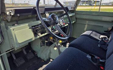 Land-Rover-88-1973-SUV-10