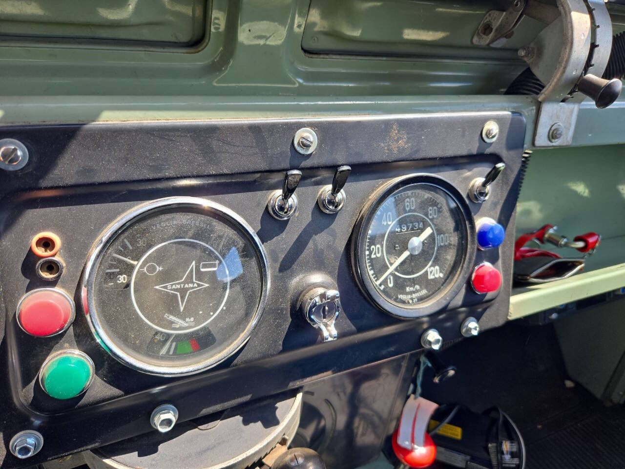 Land-Rover-88-1973-SUV-11