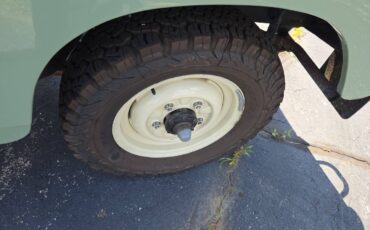 Land-Rover-88-1973-SUV-14