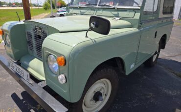 Land-Rover-88-1973-SUV-3