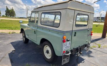 Land-Rover-88-1973-SUV-4