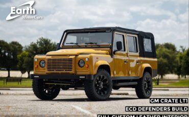 Land-Rover-Defender-110-Custom-1993-4D-Sport-Utility