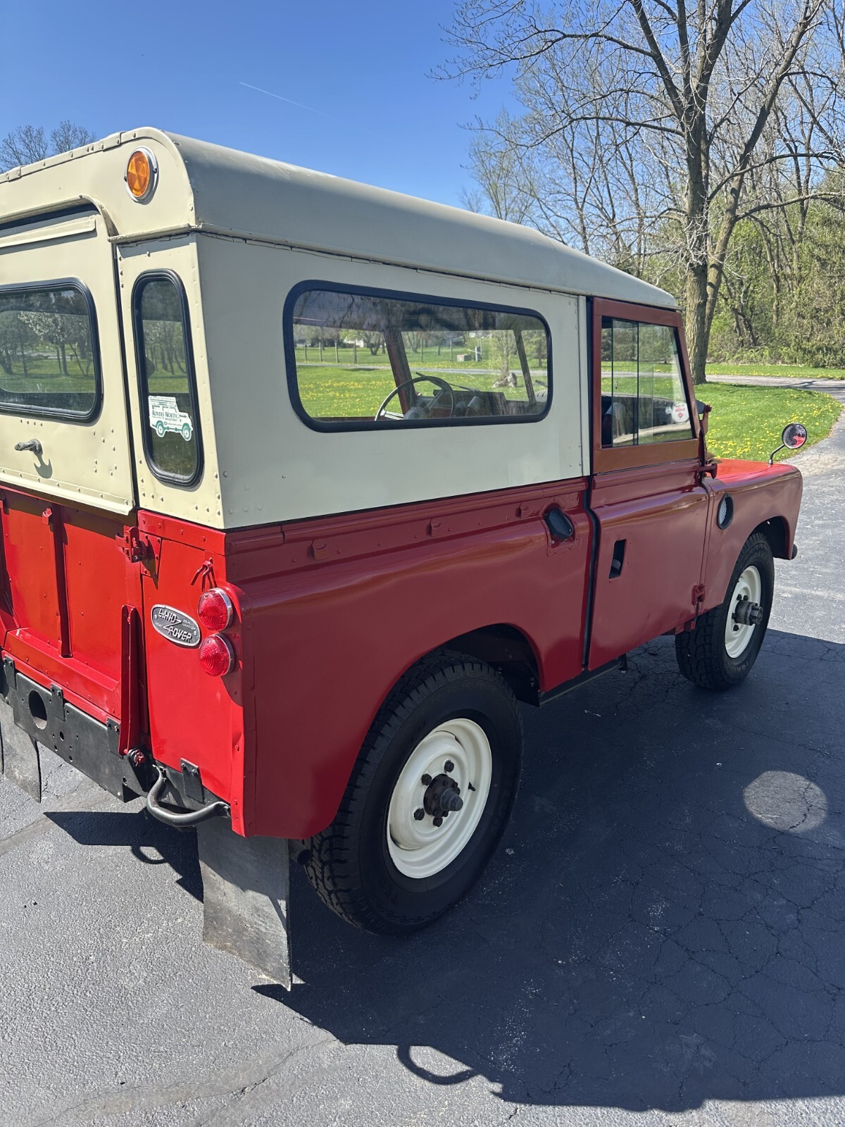 Land-Rover-Defender-1964-Convertible-3