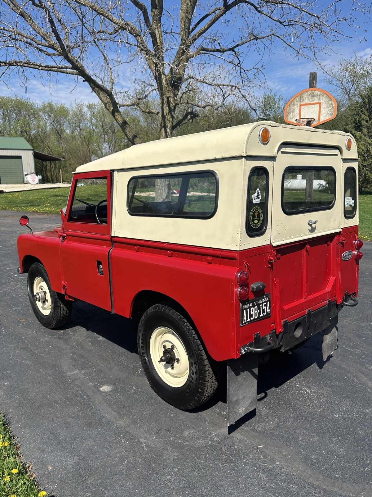 Land-Rover-Defender-1964-Convertible-4